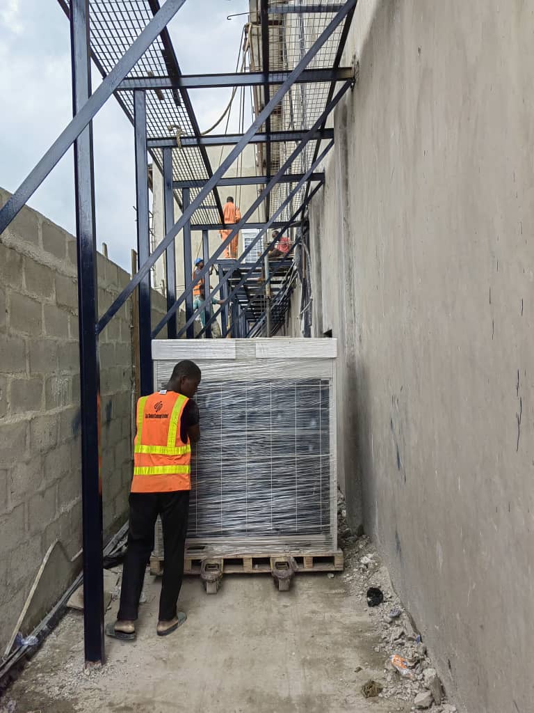 DM Crystal technicians on site, featured photo
