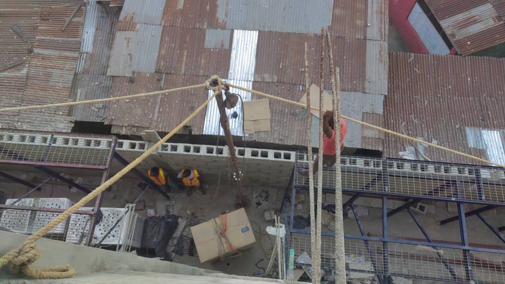 DM Crystal technicians on site, photo 3